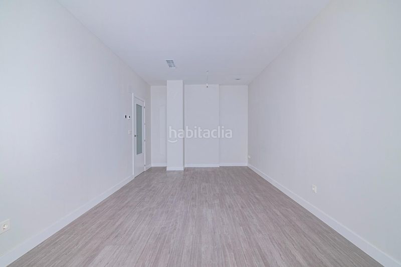 Foto ddc8b2ad-8d88-41e3-8609-4aac86a28375. Pis amb aparcament piscina a Rosaleda - Juventud Granada