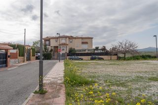Terreno residenziale in Calle del geranio 29. Estupenda parcela urbana de 985 m2 en cúllar vega el ventorrillo