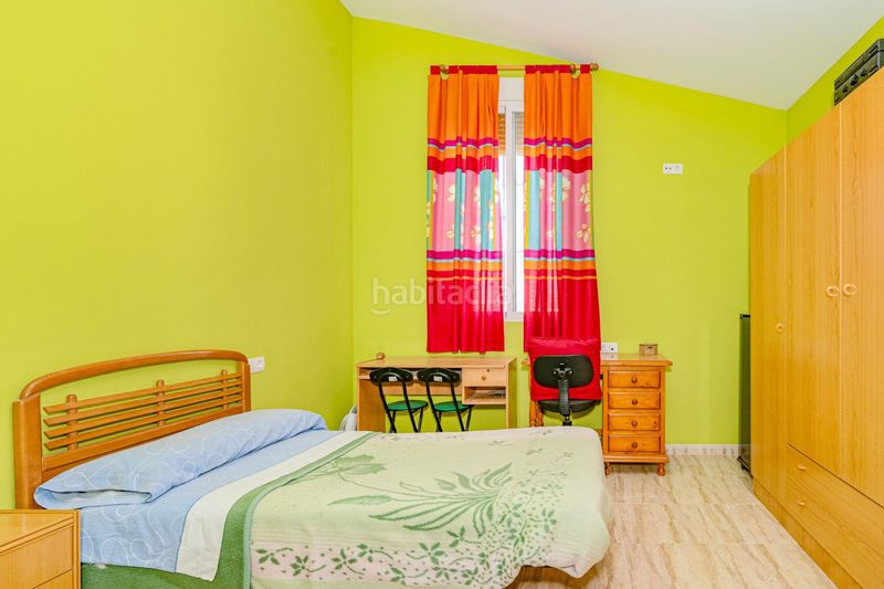 Foto 311249f5-9e95-44a0-a225-6e2820046732. Xalet amb aparcament piscina a Íllora