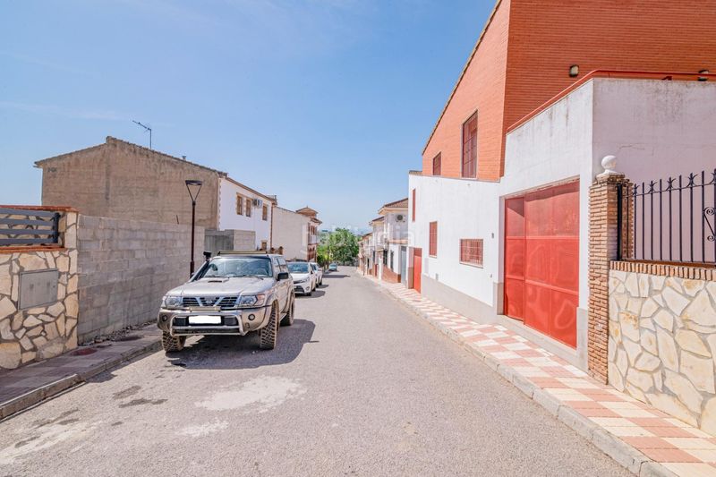 Foto 51e6bc26-6e69-4042-b4a7-168f52bde6bf. Xalet amb aparcament piscina a Íllora