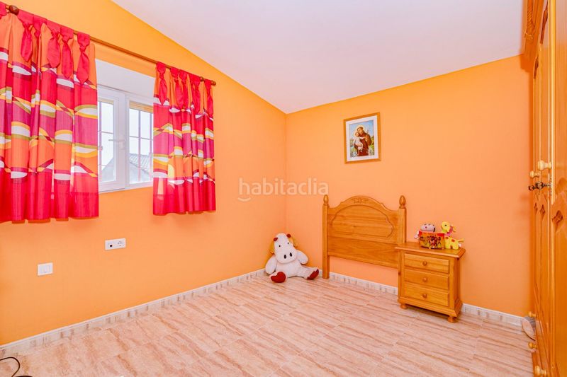 Foto 9995a70d-6754-49ff-9699-3cc9bcc1807e. Xalet amb aparcament piscina a Íllora