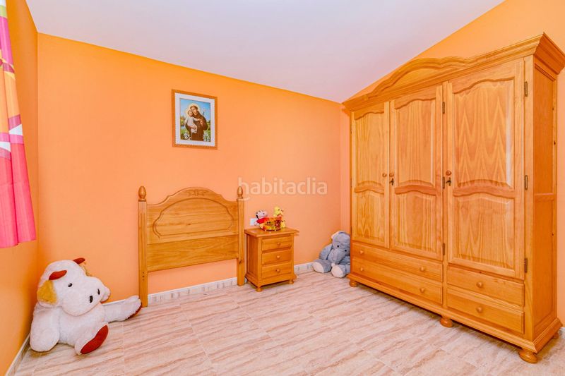 Foto fd54c892-f937-47a1-a933-bc8dc7a4e149. Xalet amb aparcament piscina a Íllora