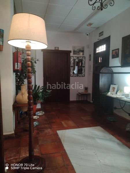 Foto 5e7eeaf2-5dd8-47a1-8244-a79d3cc4f8d4. Edifici a Centro - Sagrario Granada