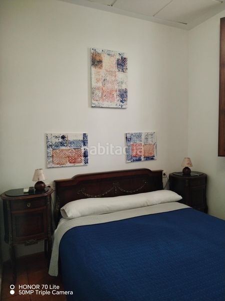 Foto c32f078f-d5c0-401a-8b1f-b032f2493e38. Edifici a Centro - Sagrario Granada