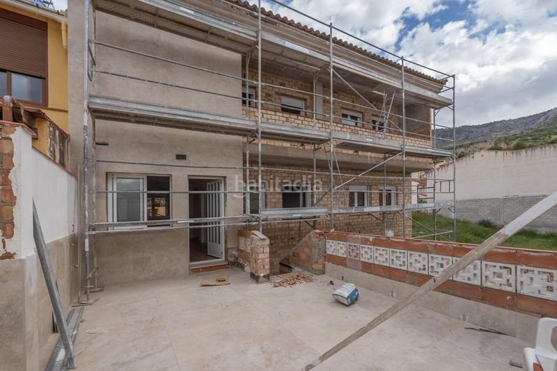Foto 61dee945-7fbd-4eee-87b2-ff4b9b7e780a. Casa amb aparcament a Alfacar