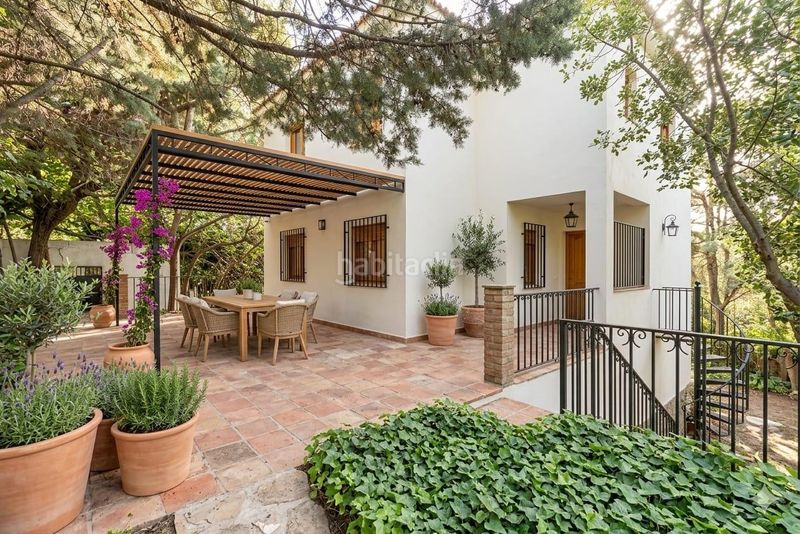Foto 0f5b56bc-2a51-4d37-9377-ae81fc75eef0. Maison avec parking piscine dans Cájar