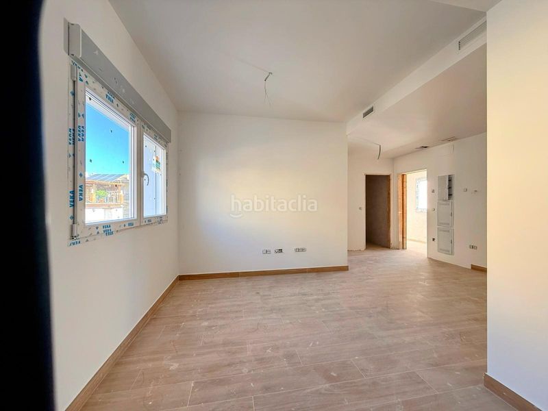 Foto a7ef33ec-6d31-4e0e-b97d-4797da477e91. Pis amb calefacció aparcament a Ogíjares