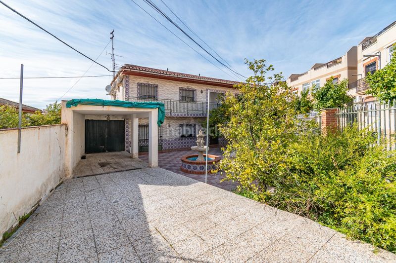 Foto 2209cc0f-d6e5-4b47-8746-bd0ce9d61643. Casa amb calefacció aparcament a Ambroz Vegas del Genil