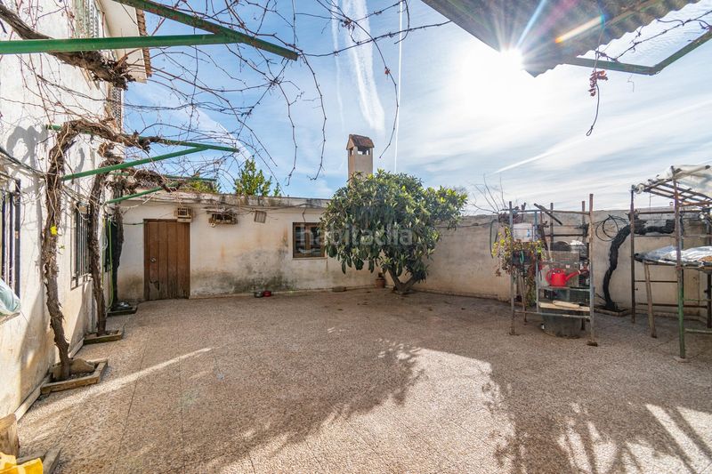 Foto 5e29c717-1e78-4f2f-8163-ed3c6448306c. Casa amb calefacció aparcament a Ambroz Vegas del Genil