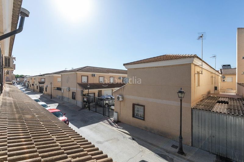 Foto 1d7ebc1c-9120-4ae3-b74c-810ecb3d5b99. Casa aparellada amb calefacció aparcament a Fuente Vaqueros