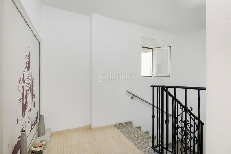 Foto 6c888353-6770-4174-9991-1b82931ad308. Casa aparellada amb calefacció aparcament a Fuente Vaqueros