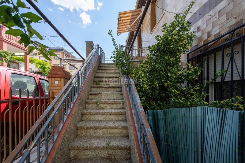 Foto a278fef2-d24d-4766-8186-89b6bdd59ea1. Casa a calle los llanos 2 a Barrio de la Vega Monachil