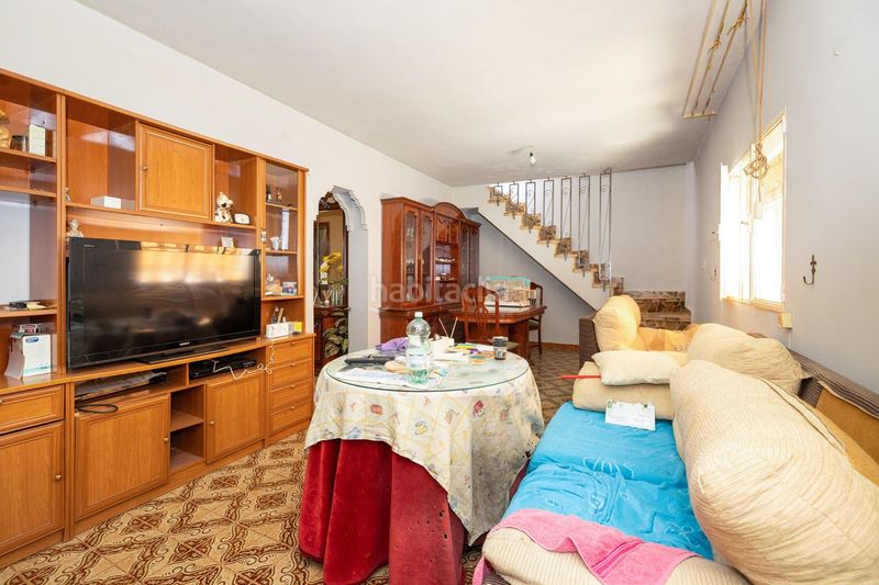 Foto cb6f6846-f55c-4eb9-a2a7-97e958a96962. Casa a calle los llanos 2 a Barrio de la Vega Monachil