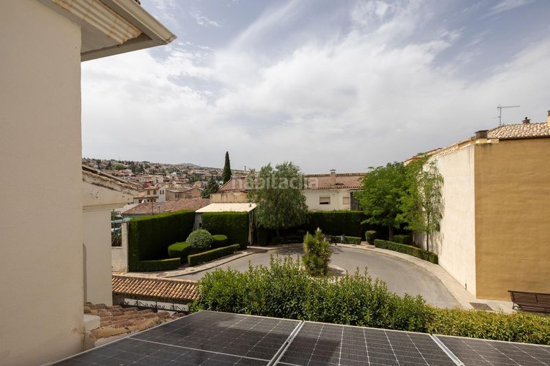 Foto ad8cc2f7-f1d1-4f98-8f5c-e825710a81e4. Xalet amb calefacció aparcament piscina a Barrio de la Vega Monachil