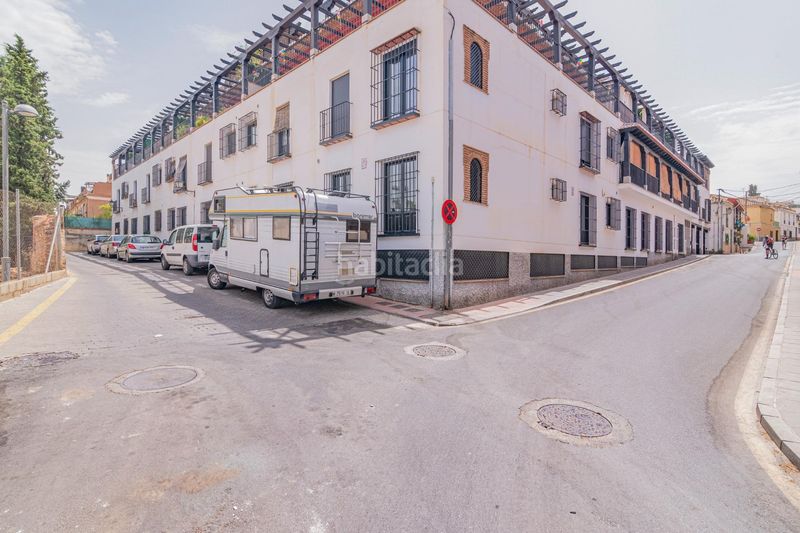 Foto d47b2efb-3a08-4b1b-973c-2a8d30b2e755. Pis amb calefacció a La Zubia Ciudad Zubia (La)