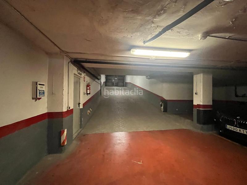 Foto b13bc864-099a-45fa-b658-f57da7725fde. Autoparkplatz in La Catedral Murcia