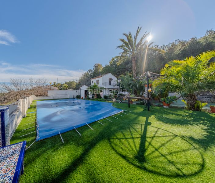 Foto d86e4aa5-edee-4f4f-b0ea-34600940d30a. Casa amb xemeneia aparcament piscina a El Palmar Murcia