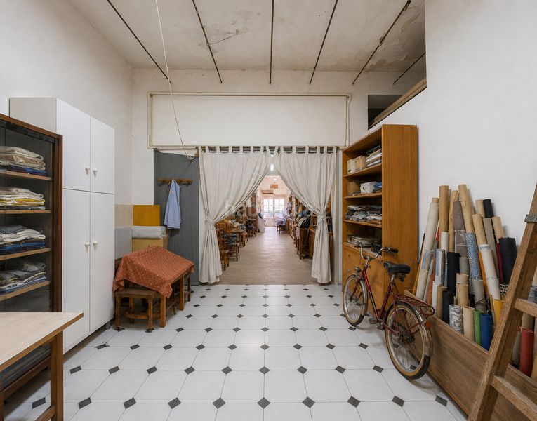 Foto 94fadf81-e64f-4bfa-8e0f-edd316221f8e. Local comercial a El Carmen Murcia