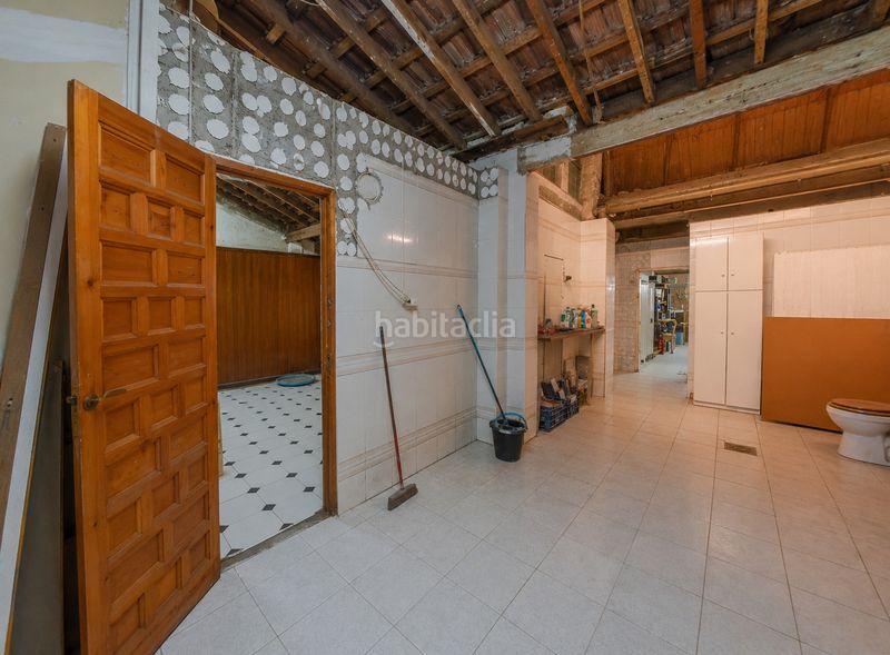 Foto ebc464a5-f40f-4ccb-9374-6e3907d21847. Local comercial a El Carmen Murcia