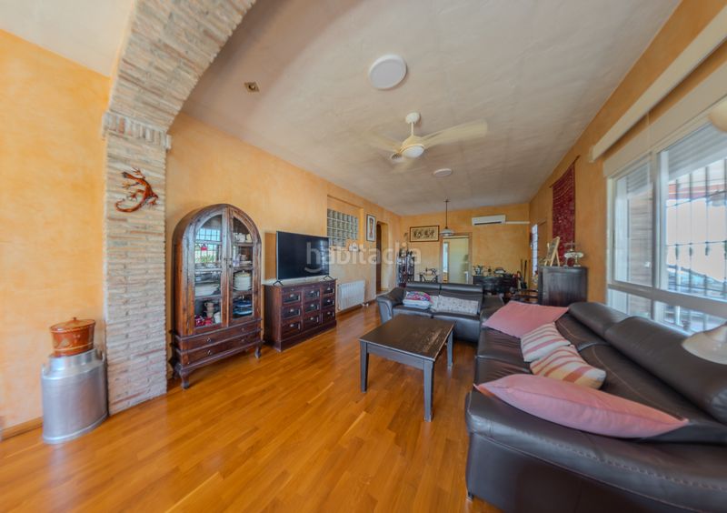 Foto a6d0c976-e636-4ec6-8d4e-e6f02f7254fa. Casa amb aparcament piscina a El Esparragal Murcia