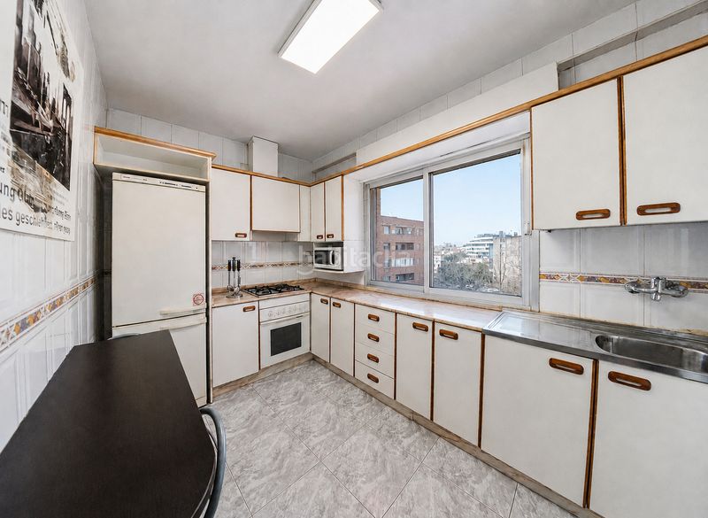 Foto a90d7c22-bc0c-45b3-8466-1cc8eb55cc7d. Pis amb aparcament a Santo Angel Murcia