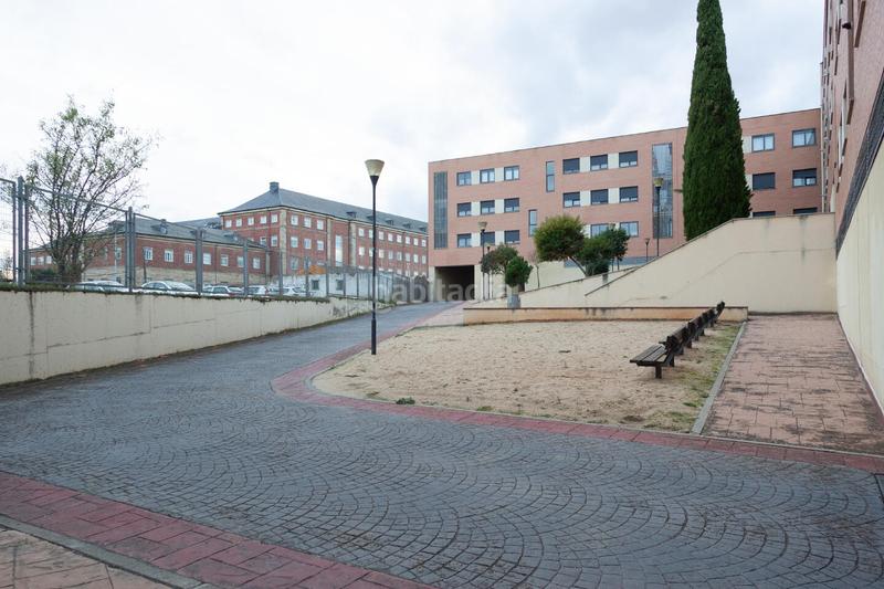 Foto bc2f4c0d-bb07-4179-bf82-1191347cdb75. Flat in Rollo - Puente Ladrillo Salamanca