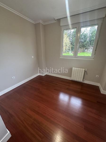 Foto 27f83067-89af-4007-b721-a491e5434077. Maison dans Revilla Camargo