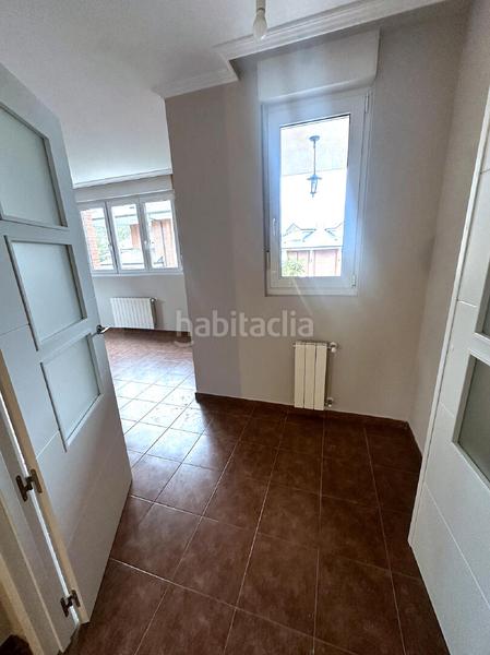 Foto 41fd1d55-04f9-44dc-9ca6-c3f1678a0771. Maison dans Revilla Camargo