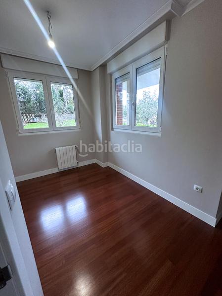 Foto 63f9cbf8-3229-48e4-b524-c3d0433c6e4f. Maison dans Revilla Camargo