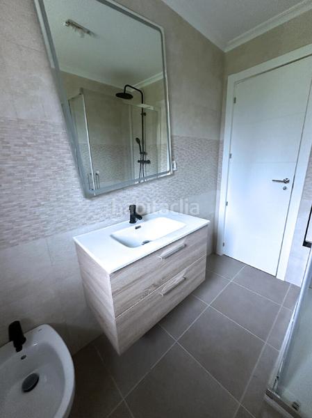 Foto 65d3808b-dd25-4fa4-ae28-d921bff83b4e. Maison dans Revilla Camargo