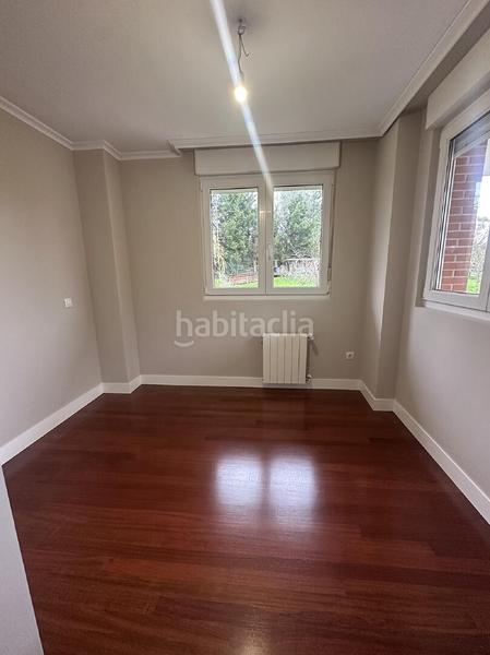 Foto b4f8e754-bea4-4f15-8f3f-3788ca4d4399. Maison dans Revilla Camargo