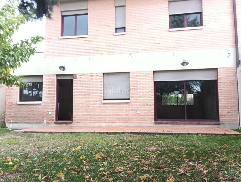 Foto e487ddb8-bd06-4f8c-8b36-692c35eacf85. Chalet in Las Villas - Valparaiso - El Peral Valladolid