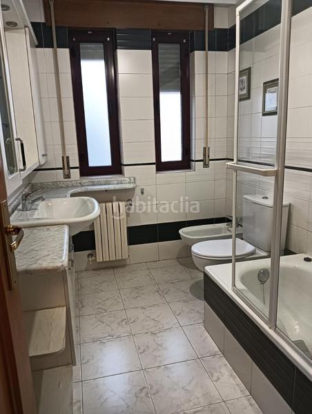 Foto 850a6154-1340-4b58-98a8-d23cbfab6536. Chalet en Las Villas - Valparaiso - El Peral Valladolid