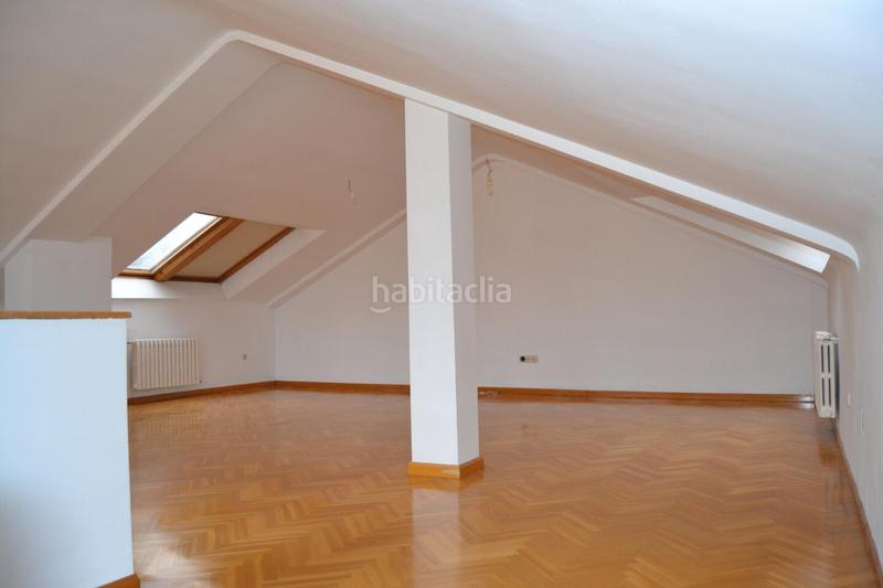 Foto 9494f8d3-27fb-4200-ac5e-a18f37d0e81f. Chalet en Las Villas - Valparaiso - El Peral Valladolid