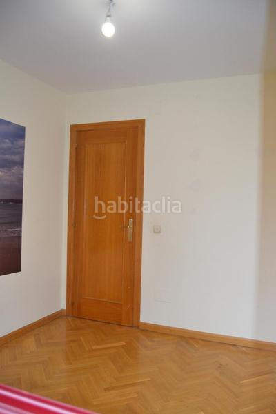 Foto 98f1889f-2b3b-4f42-94f4-ae751a9fabb1. Chalet en Las Villas - Valparaiso - El Peral Valladolid