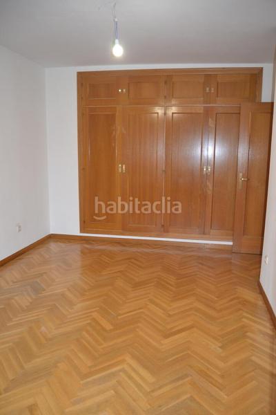 Foto 6a910e95-d397-42f2-969a-c7cf9507e234. Xalet a Las Villas - Valparaiso - El Peral Valladolid