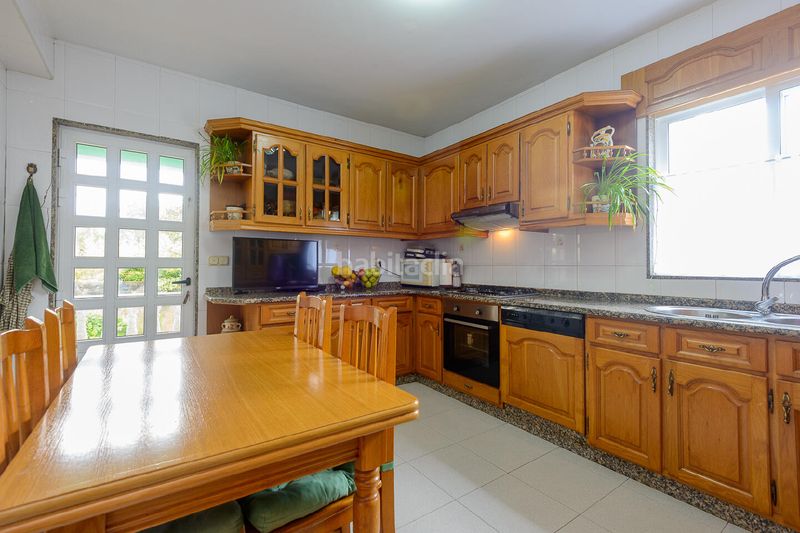 Foto f3a0a496-c03e-43f6-96b4-b310128e4503. Casa a Ares