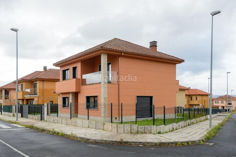 Foto 078b4ab1-9a1a-4ca2-a28a-f7d8003f560d. Xalet a A Malata - Catabois - Ciudad Jardín Ferrol