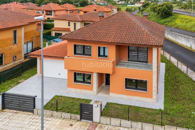 Foto 56a86cbb-ba85-43e8-9b80-c4b6393ad143. Xalet a A Malata - Catabois - Ciudad Jardín Ferrol