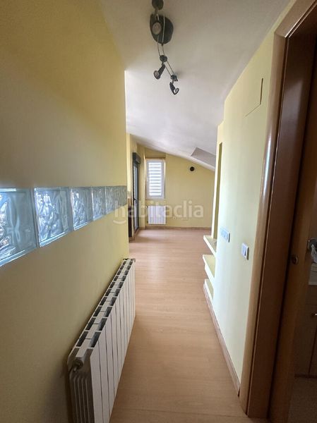 Foto 02b6f83d-285f-43e6-9bb7-5364583e76ce. Àtic a Suances