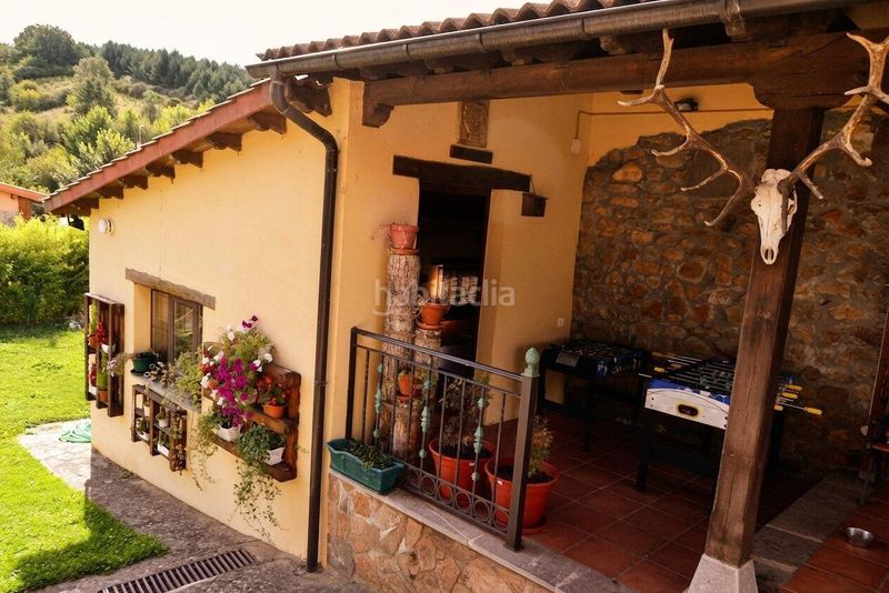 Foto a1557932-197c-4208-b97c-1b65073a2805. Casa en Valderrueda