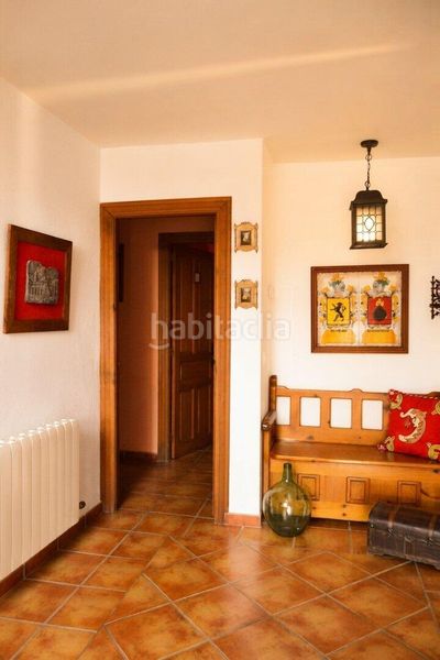 Foto ac90cdb6-6d3f-4009-9f30-4dcda8d57898. Casa en Valderrueda