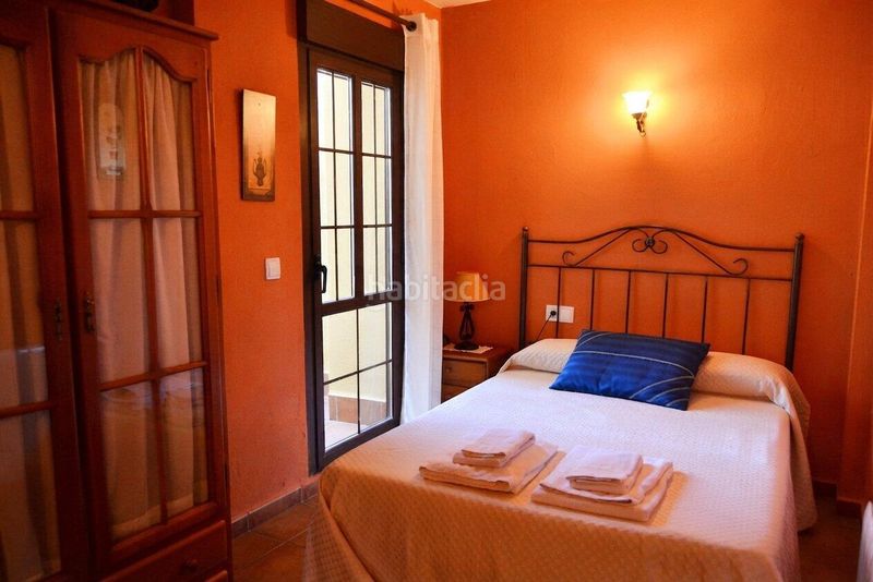 Foto d840aa70-b441-49b6-a418-ebad85273438. Casa en Valderrueda