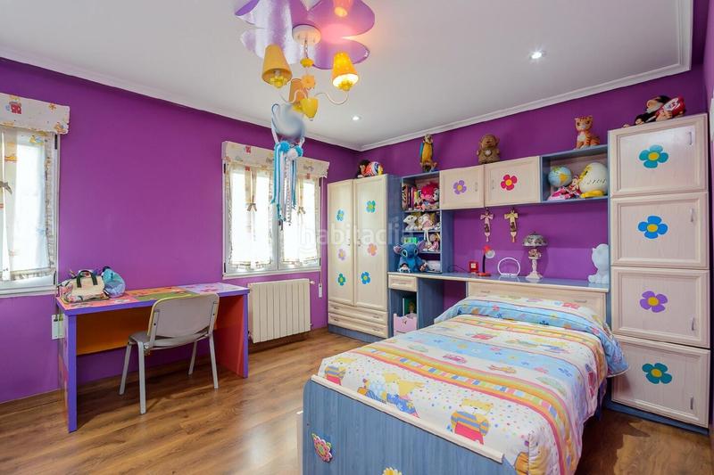 Foto 1d44f231-cacf-484f-8911-f673250e1684. Maison dans Riaño - Los Barros Langreo