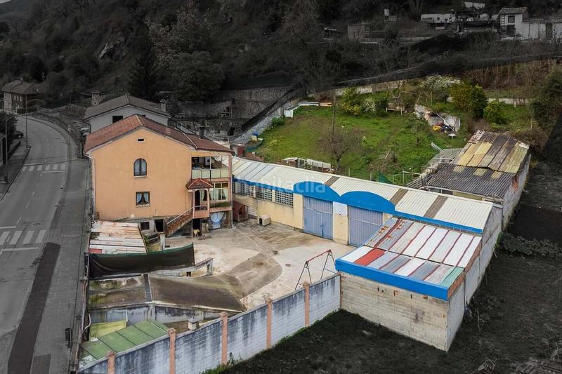 Foto 4b5d8dde-bf67-436a-954e-7be43444b94e. Maison dans Riaño - Los Barros Langreo