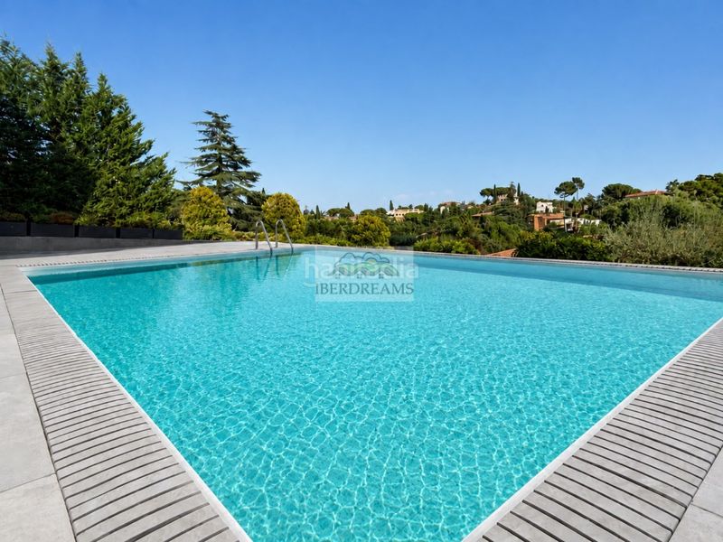 Foto 8863ef40-cf78-4317-b091-567a41aff128. Xalet amb aparcament piscina a Bellaterra
