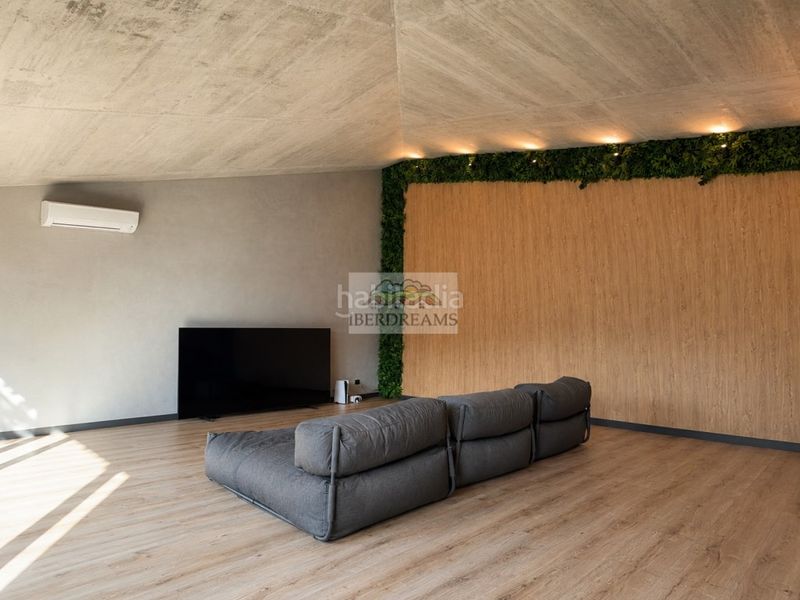 Foto a5786d5d-dd28-4a6f-85bf-b22c2b00957b. Xalet amb aparcament piscina a Bellaterra