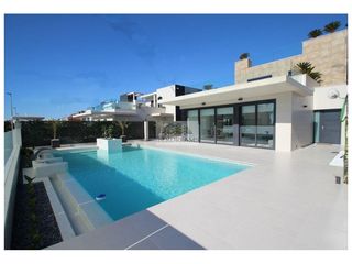 Casa a Calle Wenceslao Fdez Florez-Cmo 28