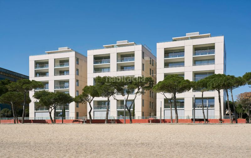 Foto f57d1316-0ab9-47ac-b481-3f729ccdf9d0. Flat 125m<sup>2</sup> in passeig marítim 94 in Centre-Platja Platja d´Aro