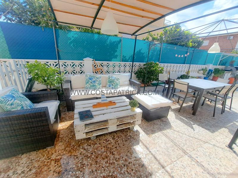 Foto b9dc084d-4494-4545-9166-9fb1fd7bba23. Alquiler casa el mejor mes para cambiar de vida… y de casa, al mejor precio. en Alcázares (Los)